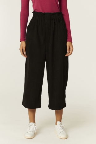 PANTALÓN CULOTTE NEGRO DE PANA CORDUROY PEPALOVES