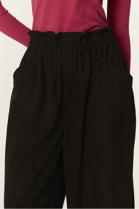 PANTALÓN CULOTTE NEGRO DE PANA CORDUROY PEPALOVES